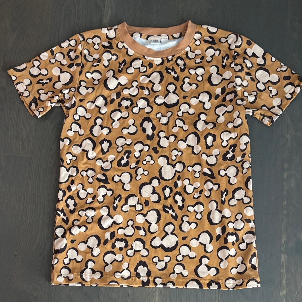 Wild Rich Kids tshirt size 10 NWOT